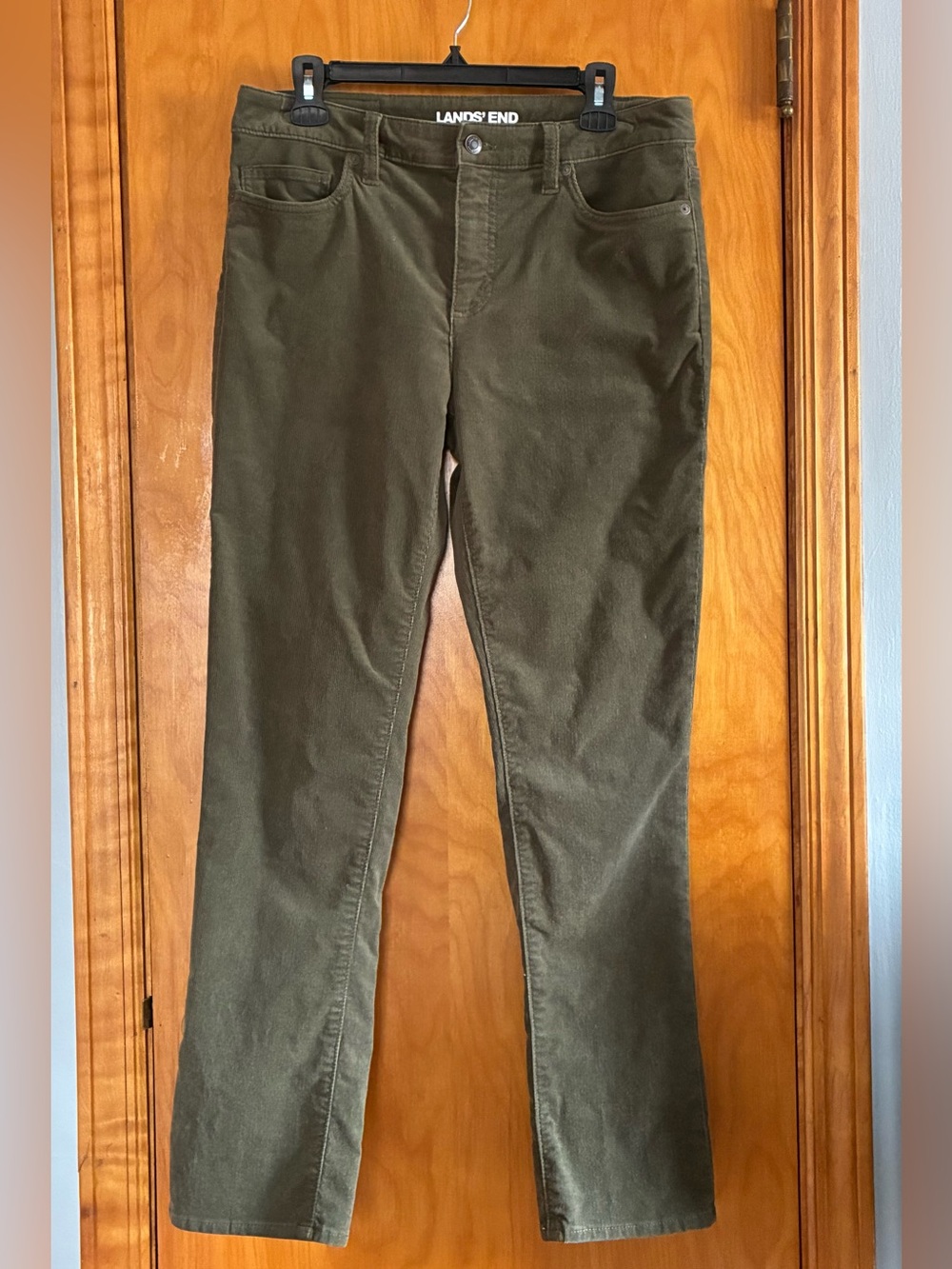 Lands' End Women’s Olive Green Corduroy Pants with Stretch - Size 8